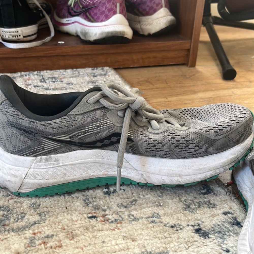 Shoes - Picture 7 of 9